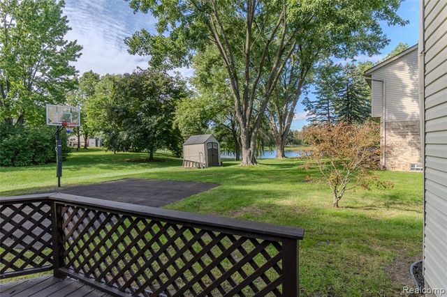 35181 Valley Forge Drive, Farmington Hills, MI 48331