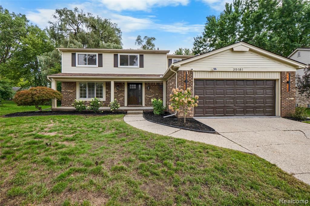 35181 Valley Forge Drive, Farmington Hills, MI 48331