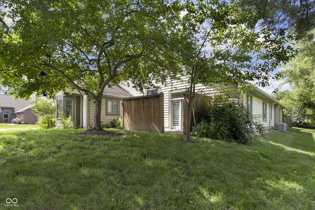 8951 Pennwood Court, Indianapolis, IN 46240