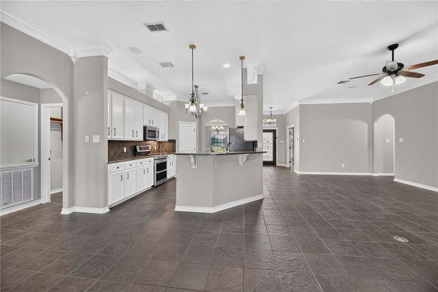 7326 Aborigine St, Corpus Christi, TX 78414