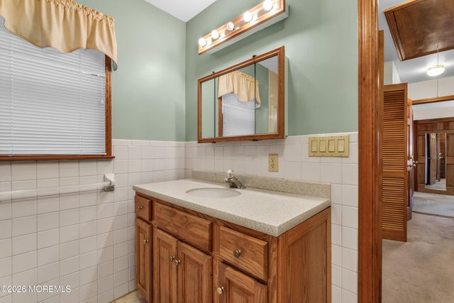2816 Mckinley Street, Wall, NJ 07719