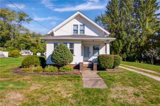 2217 42nd Street NW, Canton, OH 44709