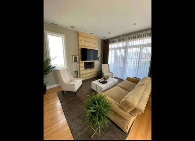 1248 N Cleaver Street 3, Chicago, IL 60642
