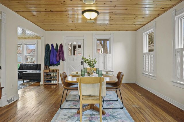 625 S Madison Street, Stoughton, WI 53589