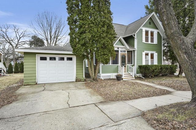 625 S Madison Street, Stoughton, WI 53589