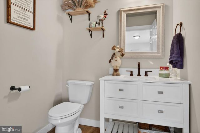 94 N REAMSTOWN RD, Stevens, PA 17578