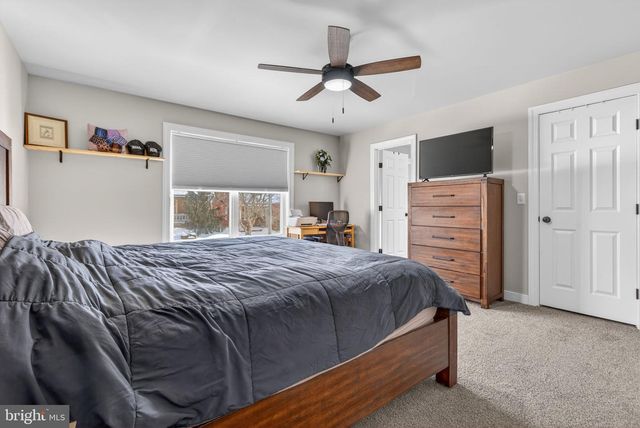 94 N REAMSTOWN RD, Stevens, PA 17578