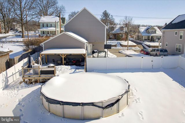 94 N REAMSTOWN RD, Stevens, PA 17578