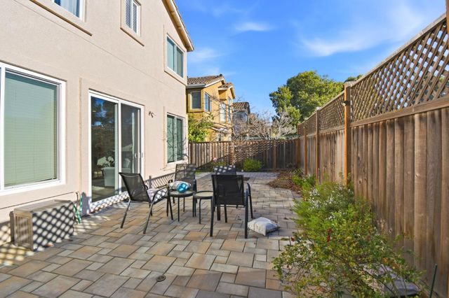 327 Ratto Road, Alameda, CA 94502