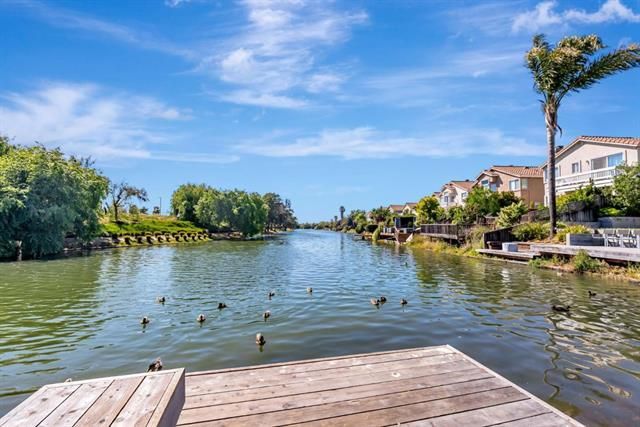 327 Ratto Road, Alameda, CA 94502