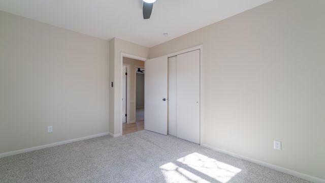 1633 Kuhn Drive, Schererville, IN 46375