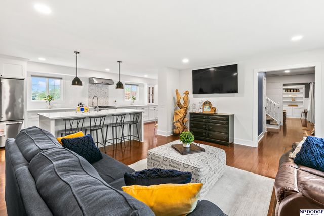 836 S 131 Avenue, Omaha, NE 68154