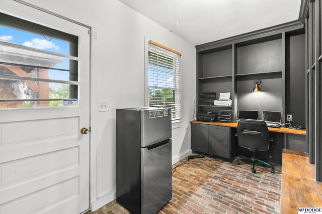 836 S 131 Avenue, Omaha, NE 68154