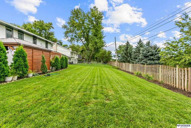 836 S 131 Avenue, Omaha, NE 68154