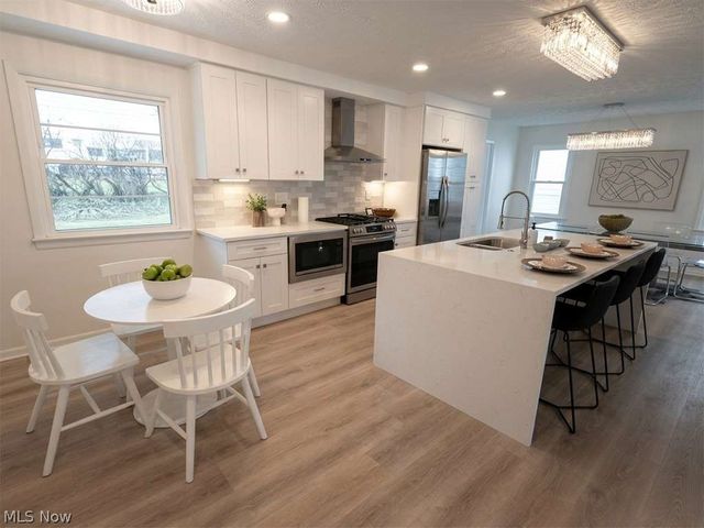 2060 Langerdale Road, South Euclid, OH 44121