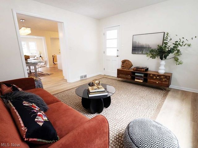 2060 Langerdale Road, South Euclid, OH 44121