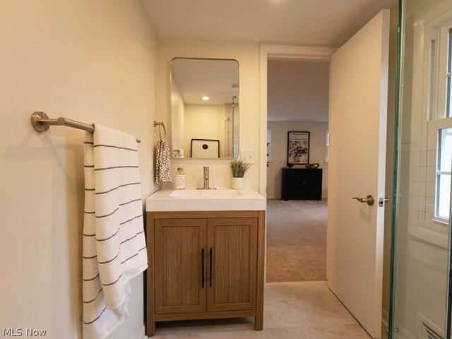 2060 Langerdale Road, South Euclid, OH 44121