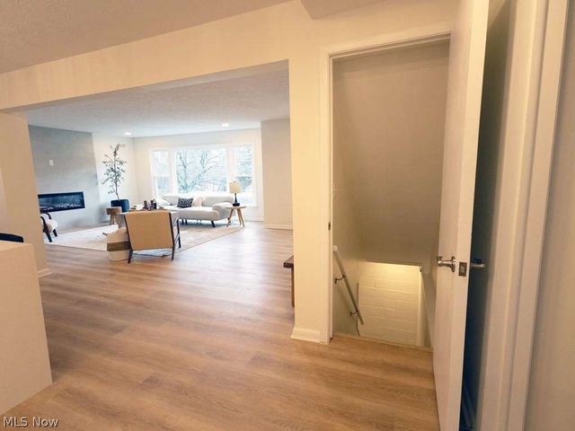 2060 Langerdale Road, South Euclid, OH 44121