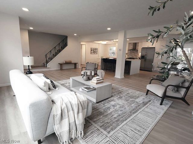 2060 Langerdale Road, South Euclid, OH 44121