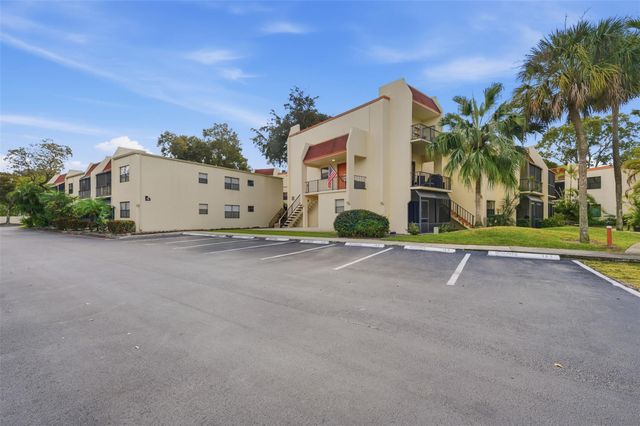 301 N Pine Island Road 217, Plantation, FL 33324