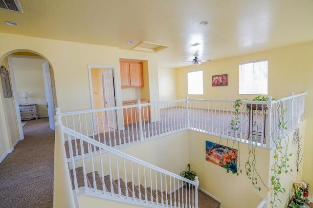 1976 N Belvedere Avenue, Fresno, CA 93722