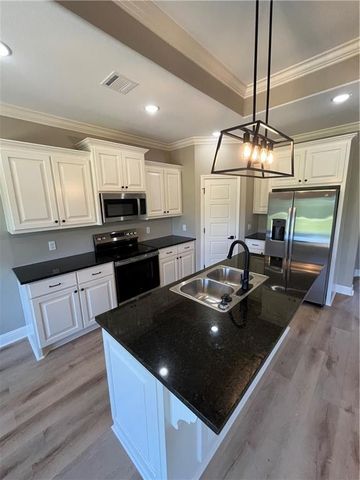 237 GRAND COULEE Drive, Mansura, LA 71350