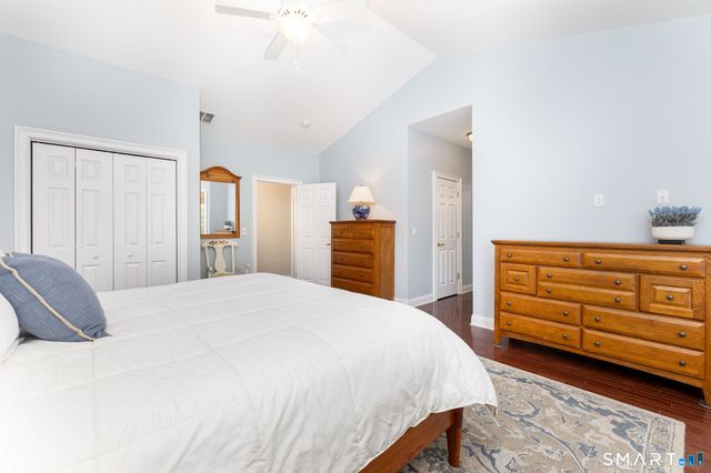 19 Cherry Hills Circle 19, Bloomfield, CT 06002