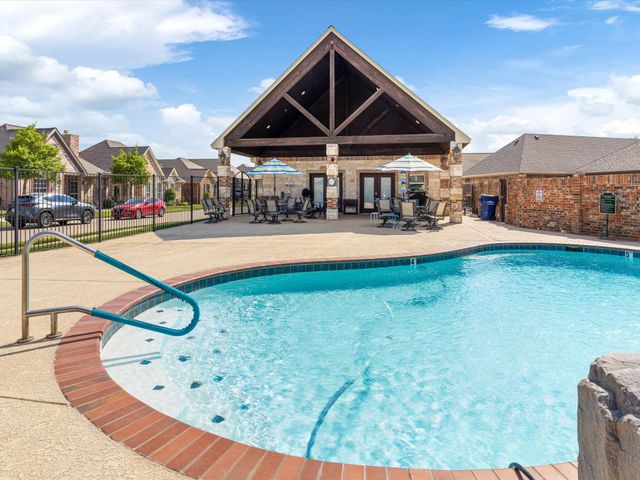 4918 Centre Court, Granbury, TX 76049