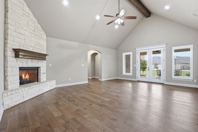 4918 Centre Court, Granbury, TX 76049