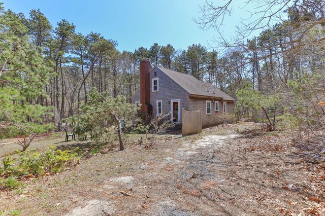 25 Whitman Lane, Wellfleet, MA 02667