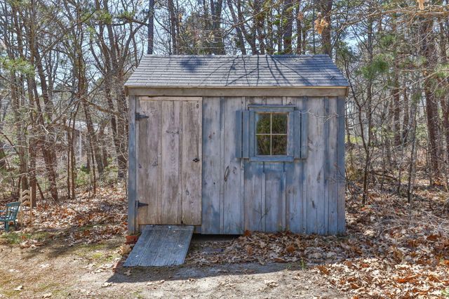 25 Whitman Lane, Wellfleet, MA 02667