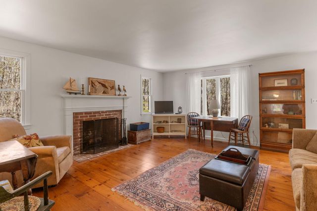 25 Whitman Lane, Wellfleet, MA 02667