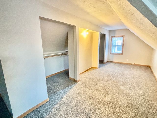 206 Hosmer Street, Loves Park, IL 61111