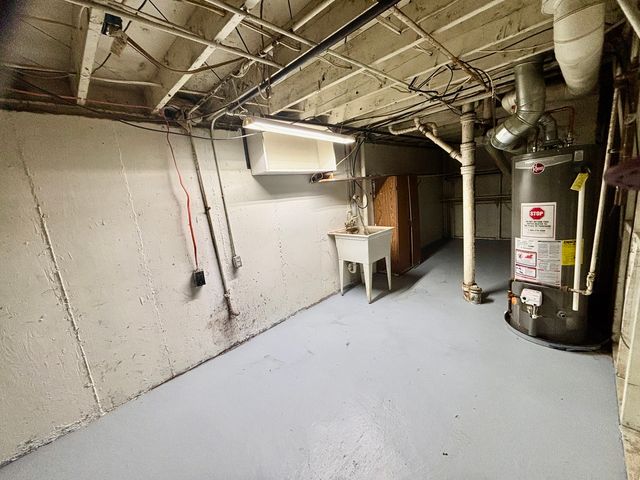 206 Hosmer Street, Loves Park, IL 61111