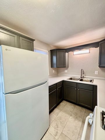 206 Hosmer Street, Loves Park, IL 61111