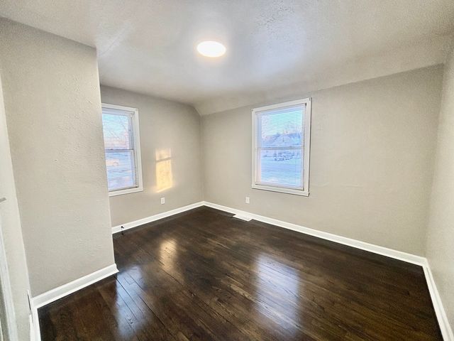 206 Hosmer Street, Loves Park, IL 61111