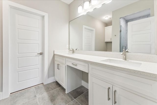 2811 Harston Street, Dallas, TX 75212