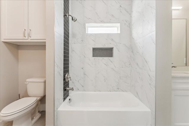 2811 Harston Street, Dallas, TX 75212