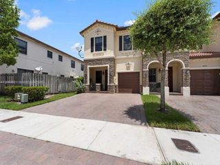 8781 NW 98th Court 8781, Doral, FL 33178