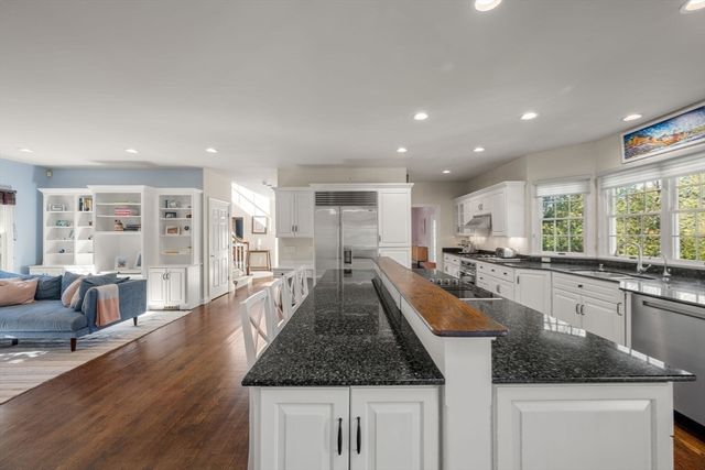 1 Mill Street, Dover, MA 02030