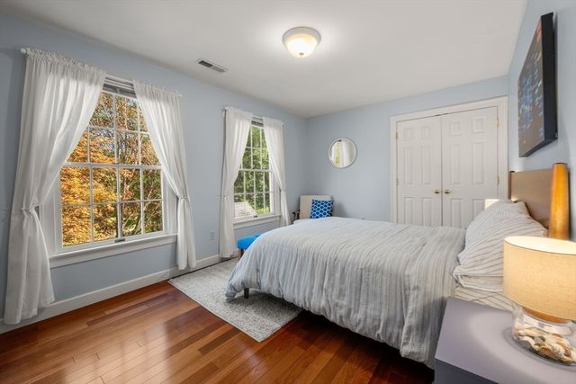 1 Mill Street, Dover, MA 02030