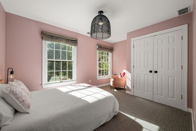 1 Mill Street, Dover, MA 02030