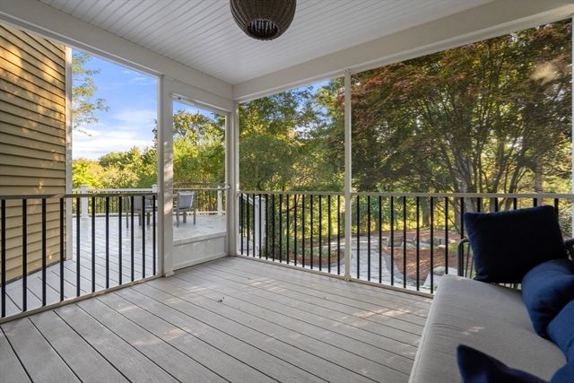 1 Mill Street, Dover, MA 02030