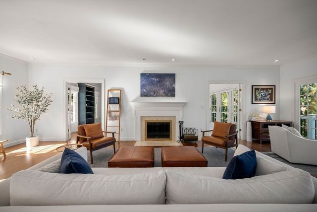 1 Mill Street, Dover, MA 02030