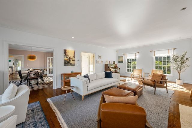 1 Mill Street, Dover, MA 02030