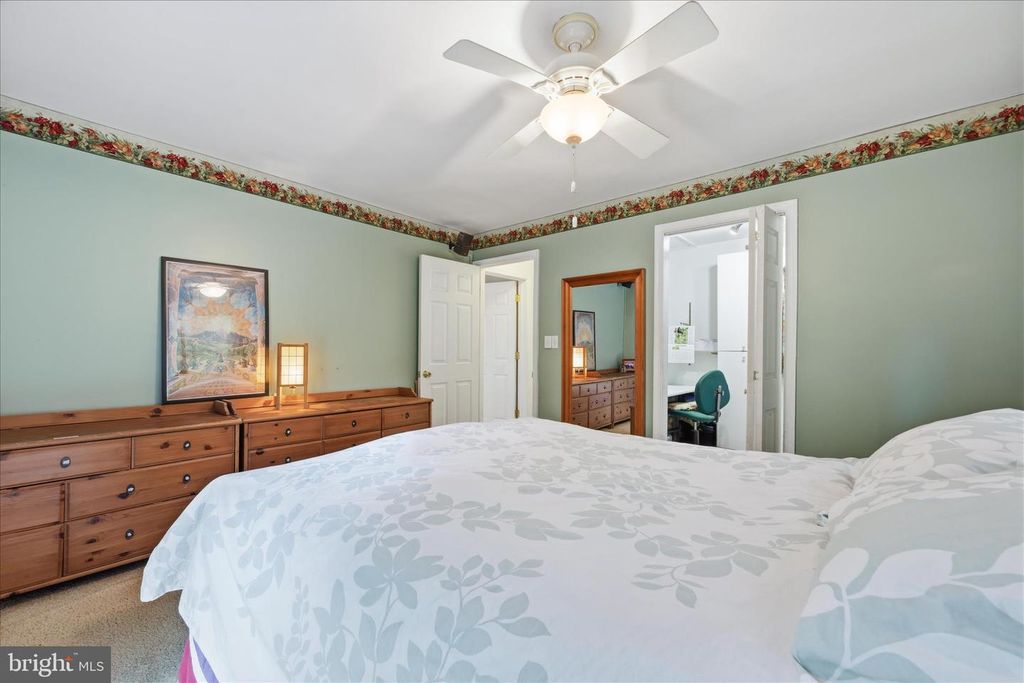 Image 14 of property listing at 10913 SUMMIT AVE, Woodstock, MD 21163