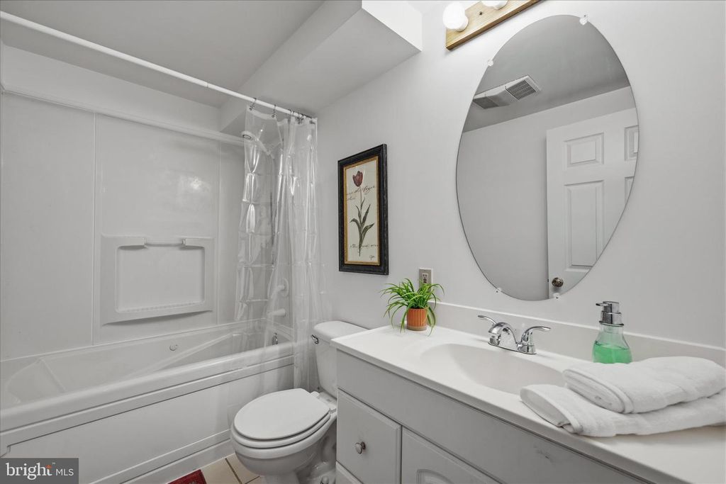 Image 26 of property listing at 10913 SUMMIT AVE, Woodstock, MD 21163