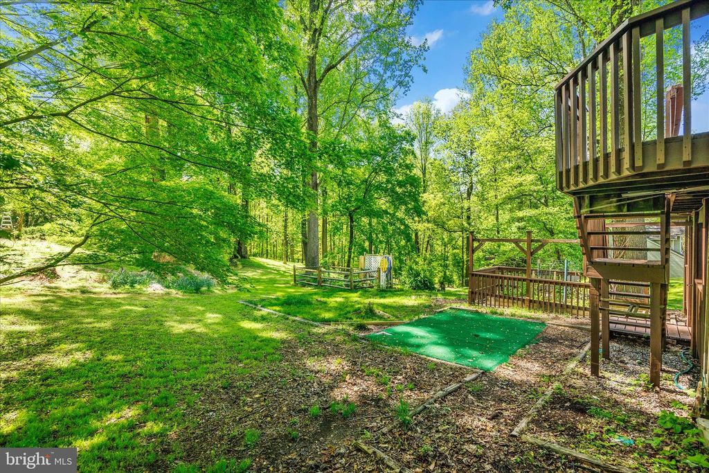 Image 35 of property listing at 10913 SUMMIT AVE, Woodstock, MD 21163