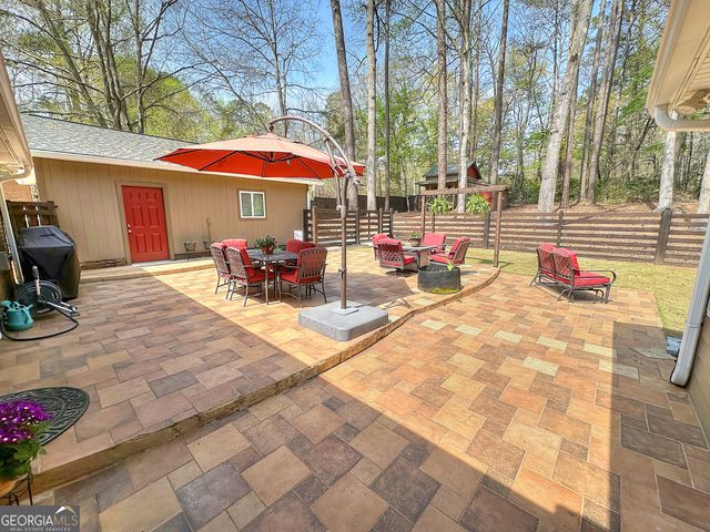 201 Willowcrest Way, Lagrange, GA 30240