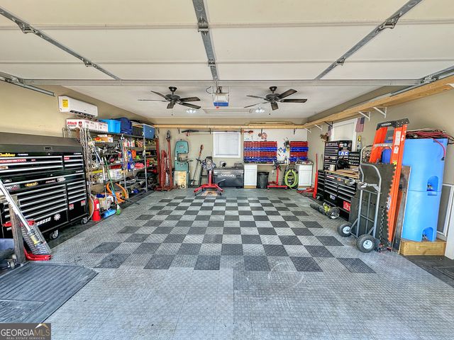 201 Willowcrest Way, Lagrange, GA 30240